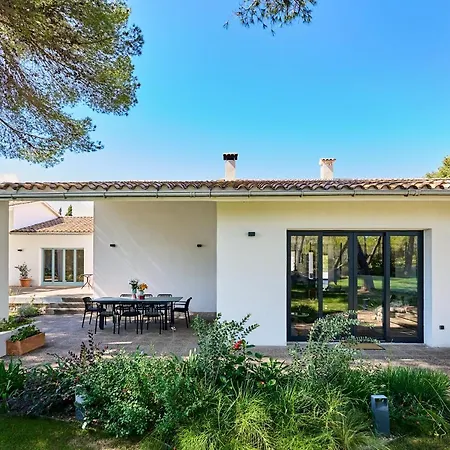 Casa Brisa Boutique - Gay Men Only Bed & Breakfast